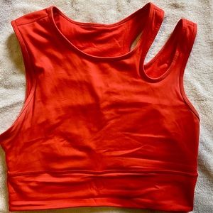 Lululemon crop top with shelf bra